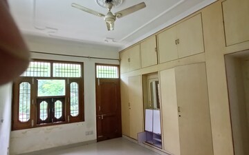 2 BHK Independent House For Rent in Sector 11