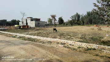  Plot – Exterior View View at Jankipuram Extension - for Sale