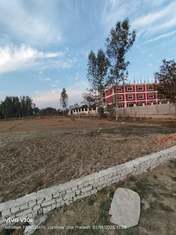  Plot – Exterior View View at Jankipuram Extension - for Sale