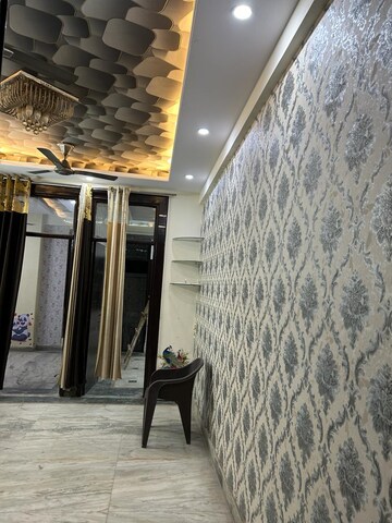 Balcony in 4 BHK Apartment at Vasundhara Sector 1 – for Rent