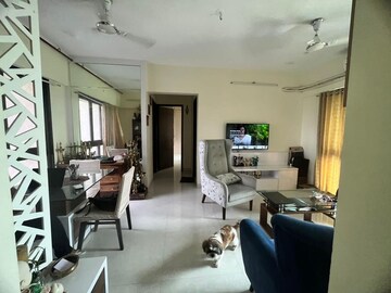 Team Area in 2.5 BHK Apartment at The Wadhwa Atmosphere, Mulund West – for Sale