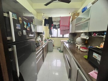 Team Area in 2.5 BHK Apartment at The Wadhwa Atmosphere, Mulund West – for Sale