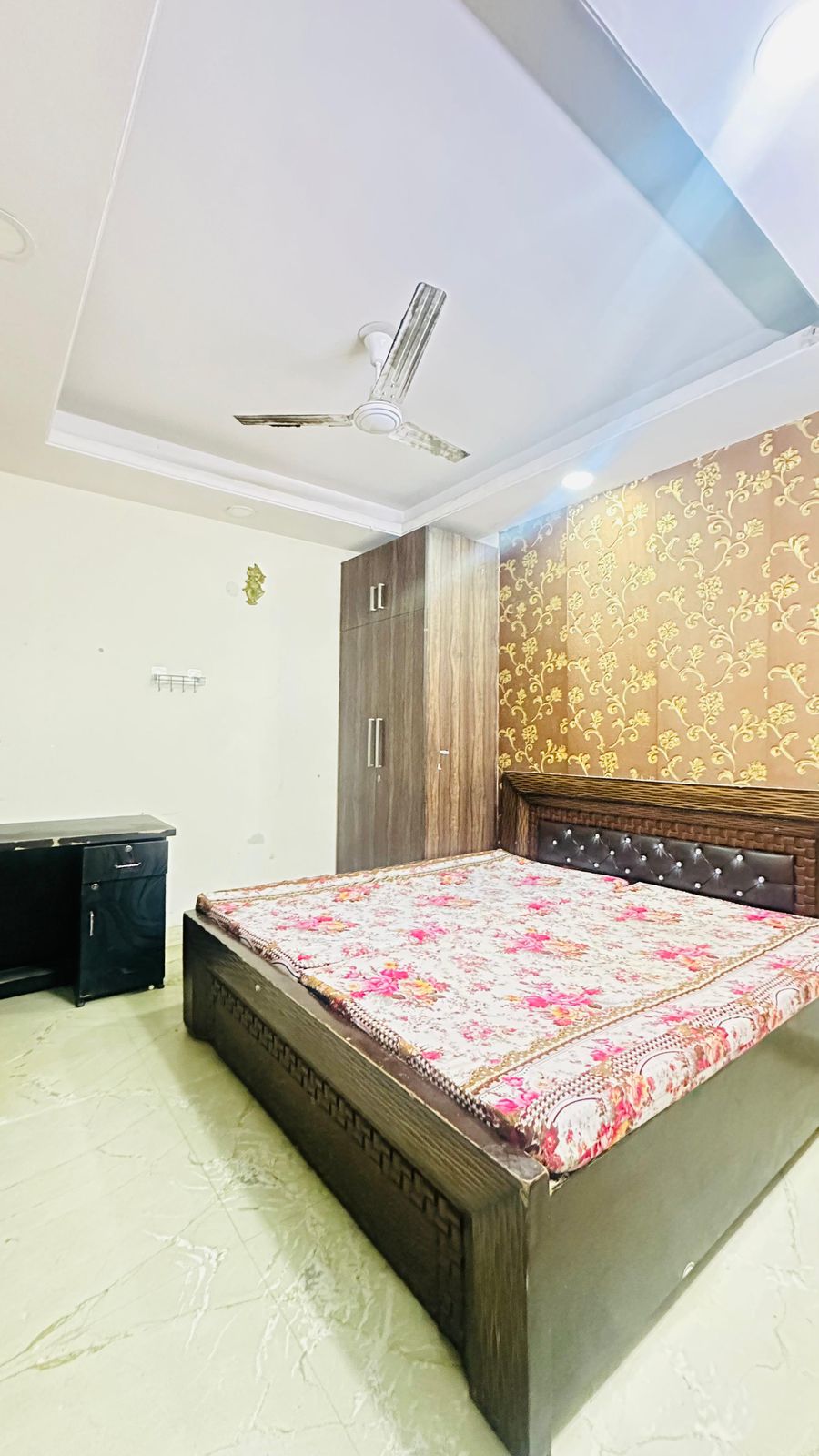 3 BHK + Pooja Room,Servant Room,Study Room Apartment For Sale in Palm Residency Chhatarpur