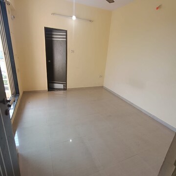Room in 3 BHK Apartment at 5P Bhoomi Tower, Kamothe Sector 20 – for Sale