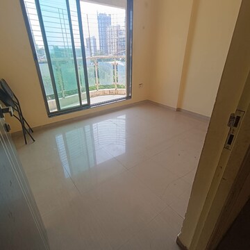 Room in 3 BHK Apartment at 5P Bhoomi Tower, Kamothe Sector 20 – for Sale