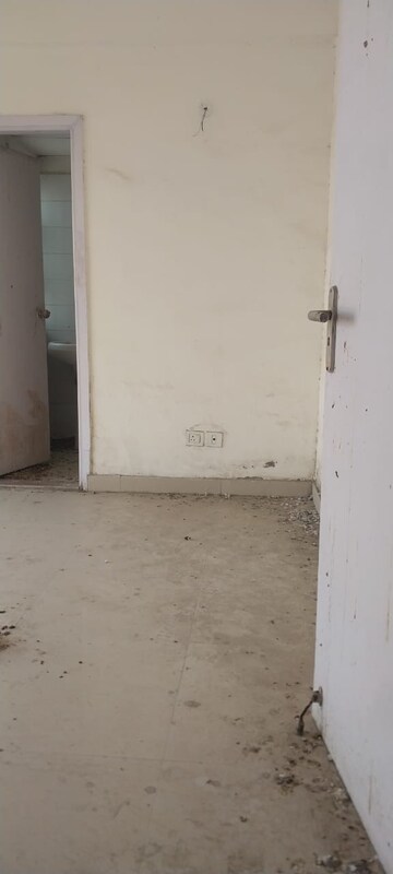 Room in 2 BHK Builder Floor at Bptp Park Floors I, Sector 77 – for Sale