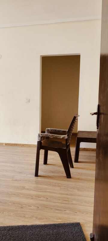 Staircase in 4 BHK Apartment at Amrapali Silicon City, Sector 76 – for Sale