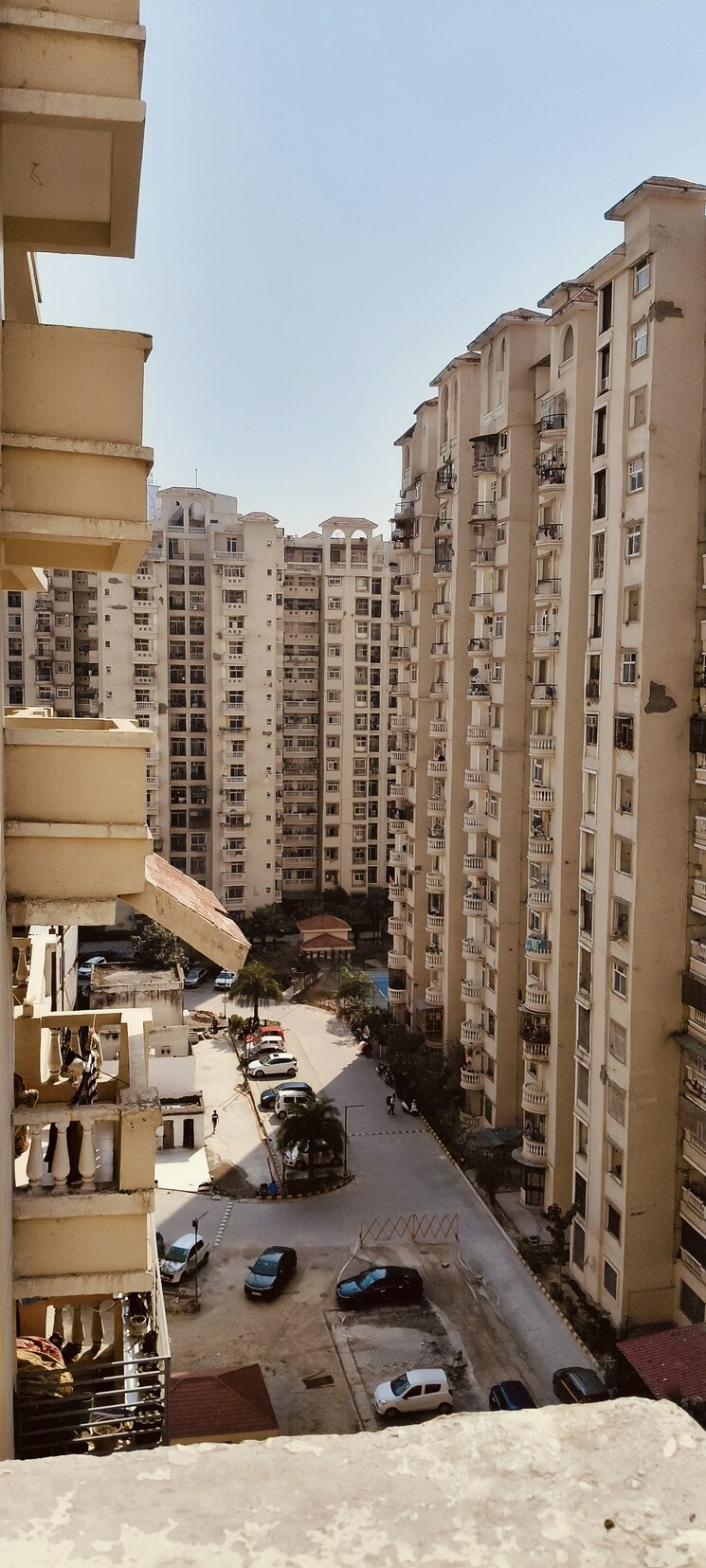 Exterior View, amrapali-silicon-city 4 Bedroom 2410 Sq.Ft. Apartment In Sector 76 Noida 8223111