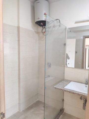 Bathroom in 4 BHK Apartment at DLF Express Greens, Manesar Sector 1a – for Rent