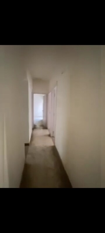 Building Lobby in 3 BHK Builder Floor at Bptp Park Floors I, Sector 77 – for Sale