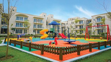  Plot – Exterior View View at BPTP Amstoria, Sector 102 - for Sale
