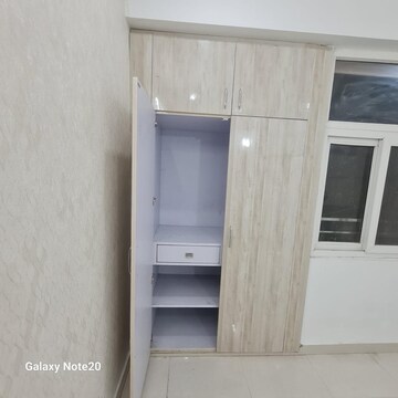 Furnished Amenities in 2 BHK Builder Floor at Jankipuram – for Rent