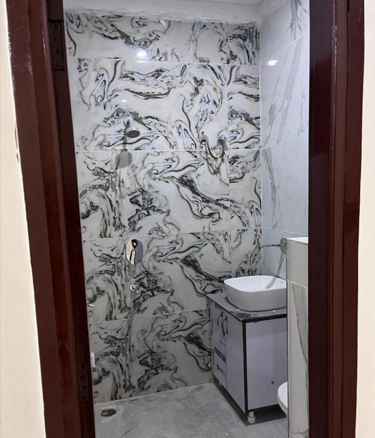 Bathroom, dhakoli village 3 Bedroom 1250 Sq.Ft. Builder Floor In Dhakoli Village Zirakpur 8223451