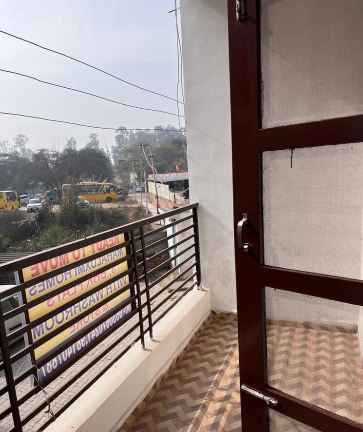 Balcony, dhakoli village 3 Bedroom 1250 Sq.Ft. Builder Floor In Dhakoli Village Zirakpur 8223451
