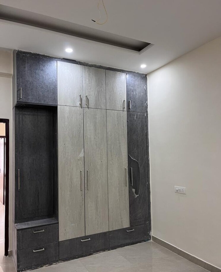 Room, dhakoli village 3 Bedroom 1250 Sq.Ft. Builder Floor In Dhakoli Village Zirakpur 8223451