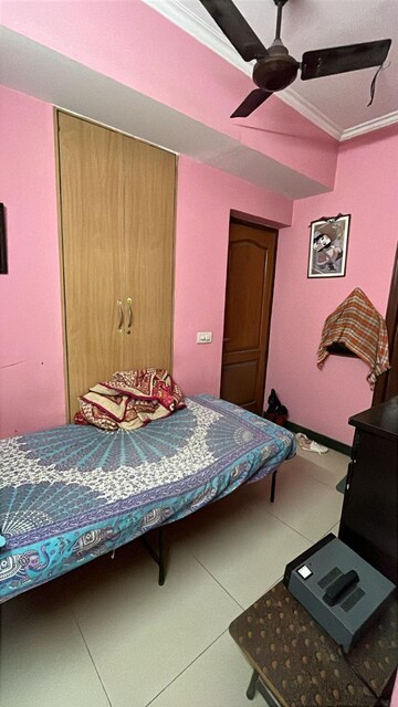 Bedroom in 4 BHK Apartment at Assotech Windsor Greens, Sector 50 – for Sale