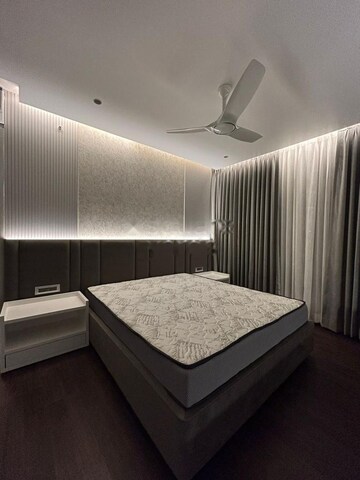Bedroom in 2 BHK Apartment at Hiranandani ParK Clifton, Ghodbunder Road – for Rent