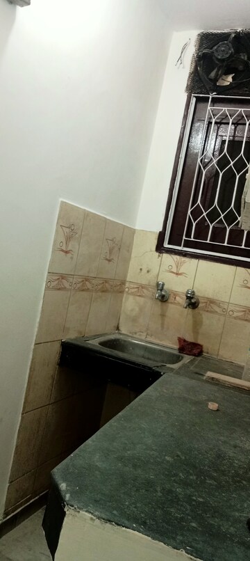 Kitchen in 1 BHK Builder Floor at Panchsheel Vihar – for Rent