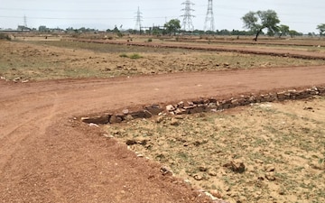 Plot For Sale in Rajkishor Nagar