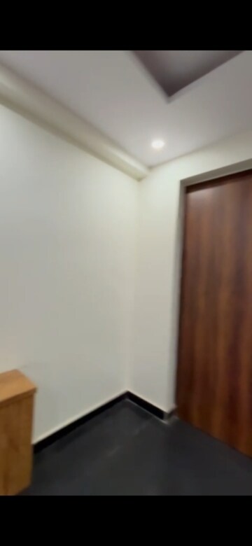 Room in 2 BHK Independent House at RWA Apartments Sector 26, Sector 26 – for Rent