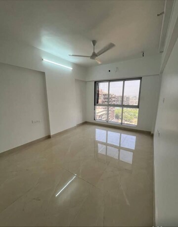 Room in 2 BHK Apartment at Godrej Urban Park, Chandivali – for Rent