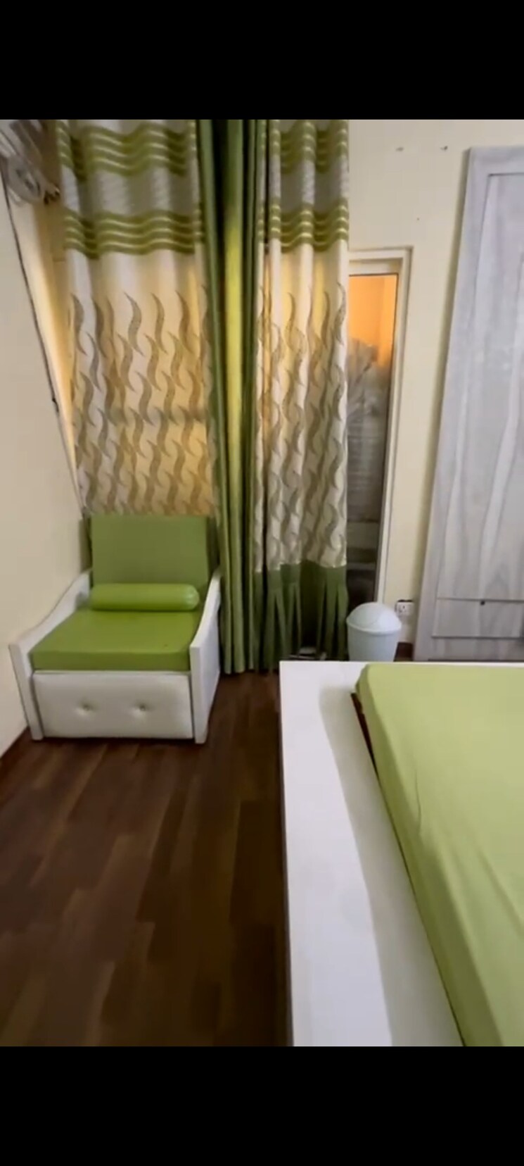 Master Bedroom, paras-tierea 3 Bedroom 1695 Sq.Ft. Apartment In Sector 137 Noida 8223686