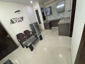 Master Bedroom in 2 BHK Builder Floor at Sector 46 – for Rent