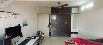 Master Bedroom in 3 BHK Apartment at Sai Vrindavan, Khadakpada – for Sale