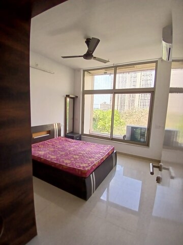 Bedroom in 2.5 BHK Apartment at Hiranandani Eagleridge Wing A, Ghodbunder Road – for Rent