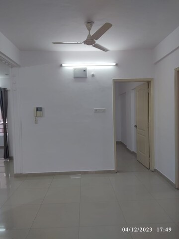 Room in 3 BHK Apartment at Aashiyana Park, Aundh – for Rent
