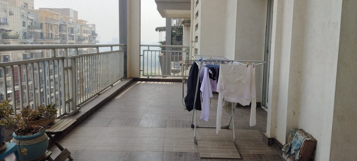 4 BHK + Servant Room Apartment For Sale in Bramhacorp The Collection