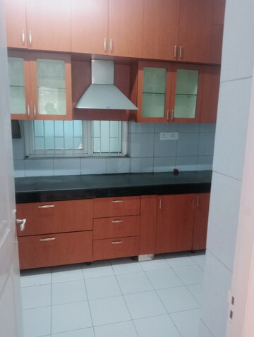 Kitchen in 3.5 BHK Apartment at Bestech Park View City 1, Sector 48 – for Rent