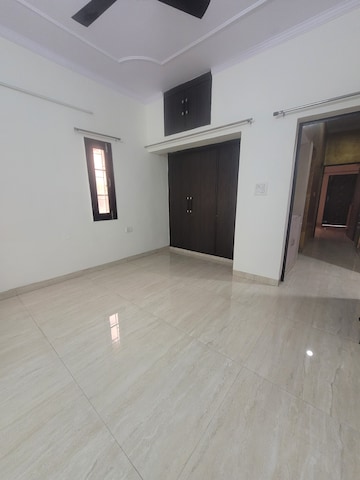 2 BHK Apartment For Rent in Janakpuri Delhi  8223866