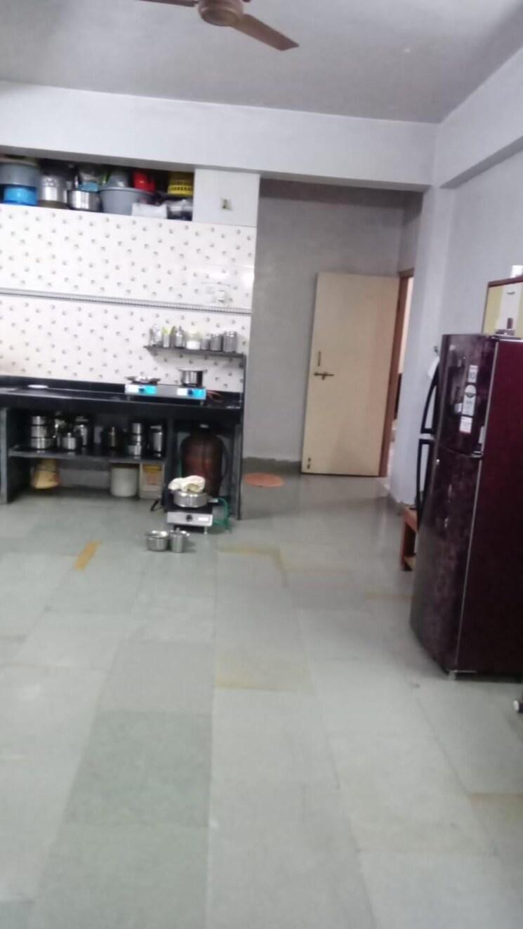  Parking, kamgar putala vasahat 2 Bedroom 1050 Sq.Ft. Apartment In Kamgar Putala Vasahat Pune 8223920