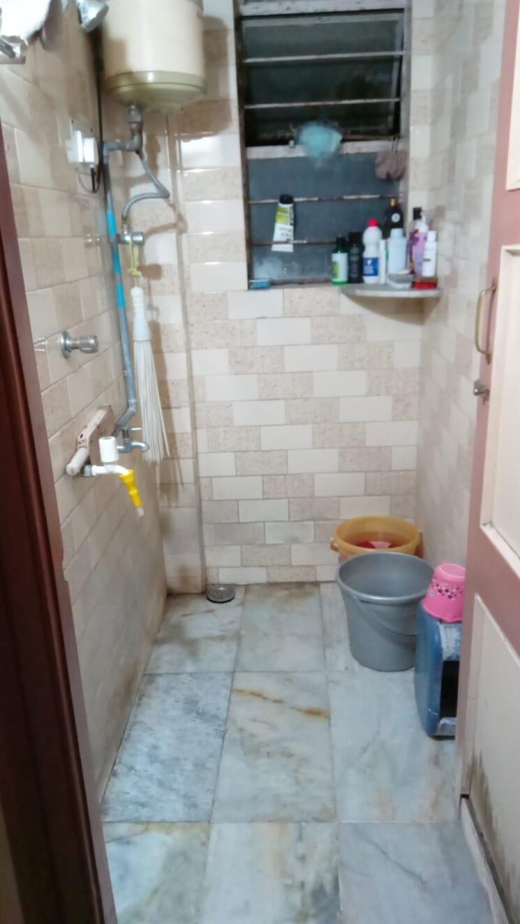 Bathroom, kamgar putala vasahat 2 Bedroom 1050 Sq.Ft. Apartment In Kamgar Putala Vasahat Pune 8223920