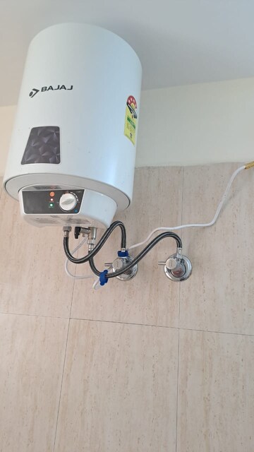 Furnished Amenities in 2 BHK Apartment at Ansal Height 86, Sector 86 – for Rent
