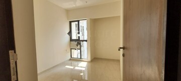 Room in 2 BHK Apartment at Lodha Crown Quality Homes, Majiwada – for Rent
