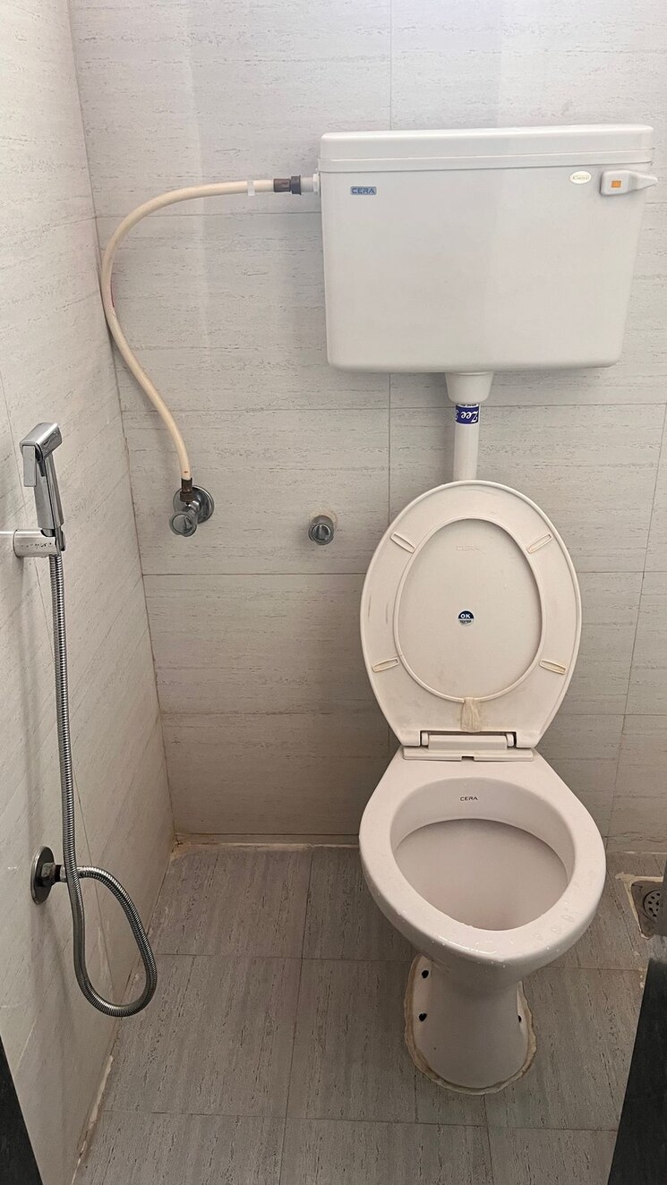 Bathroom, rameshwar-apartment 1 Bedroom 621 Sq.Ft. Builder Floor In Dhayari Pune 8223997