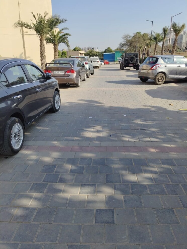  Parking, signature-global-city-93 2 Bedroom 691 Sq.Ft. Apartment In Sector 93 Gurgaon 8223991