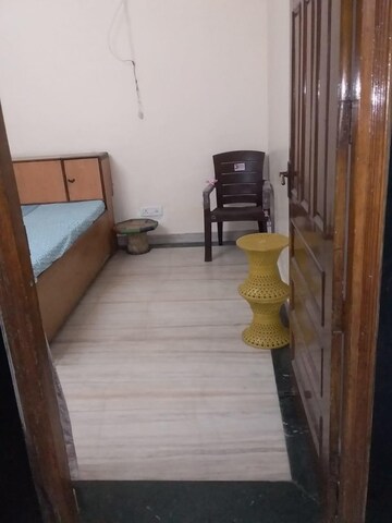Staircase in 1 RK Builder Floor at Sector 17 – for Rent