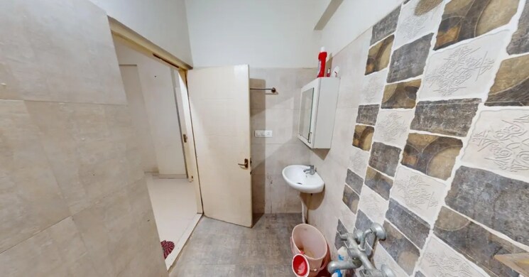 Bathroom, united-elysium 2 Bedroom 1180 Sq.Ft. Apartment In Whitefield Bangalore 8224130