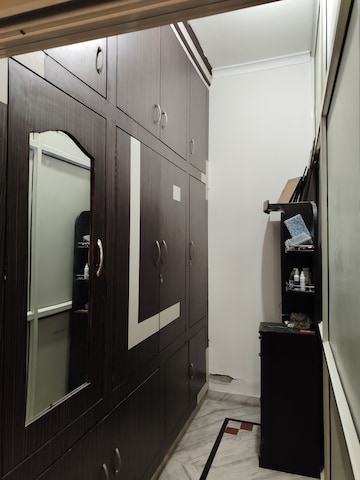  3 BHK Builder Floor at Sector 2 – for Rent