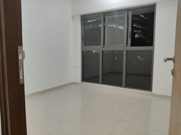 Room in 2 BHK Apartment at Lodha Vista, Lower Parel – for Rent