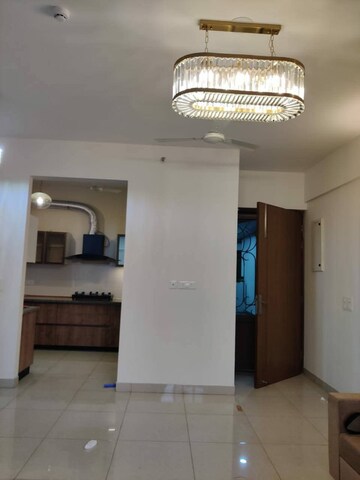 Room in 3 BHK Apartment at ABA Ivy County, Sector 75 – for Rent
