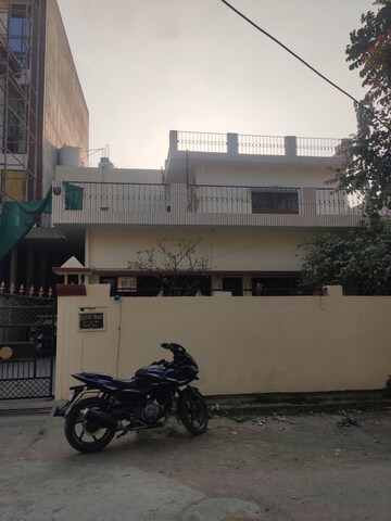 2 BHK Independent House – Exterior View View at Mahanagar - for Rent