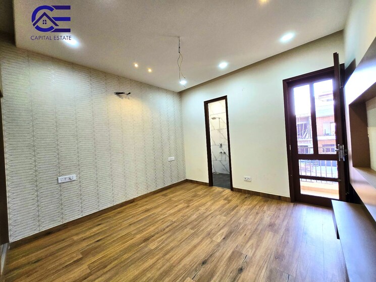 Room, vasundhara enclave 3 Bedroom 1540 Sq.Ft. Apartment In Vasundhara Enclave Delhi 8224227