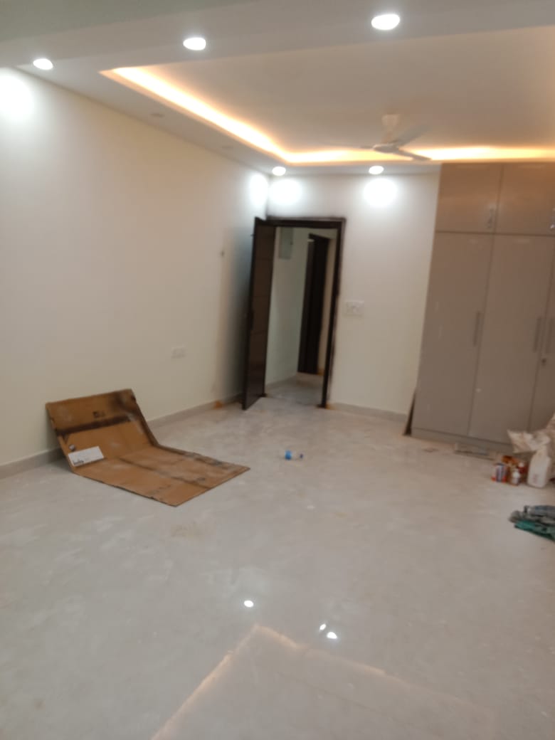 3 BHK Apartment For Sale in Santushti Apartment Secto