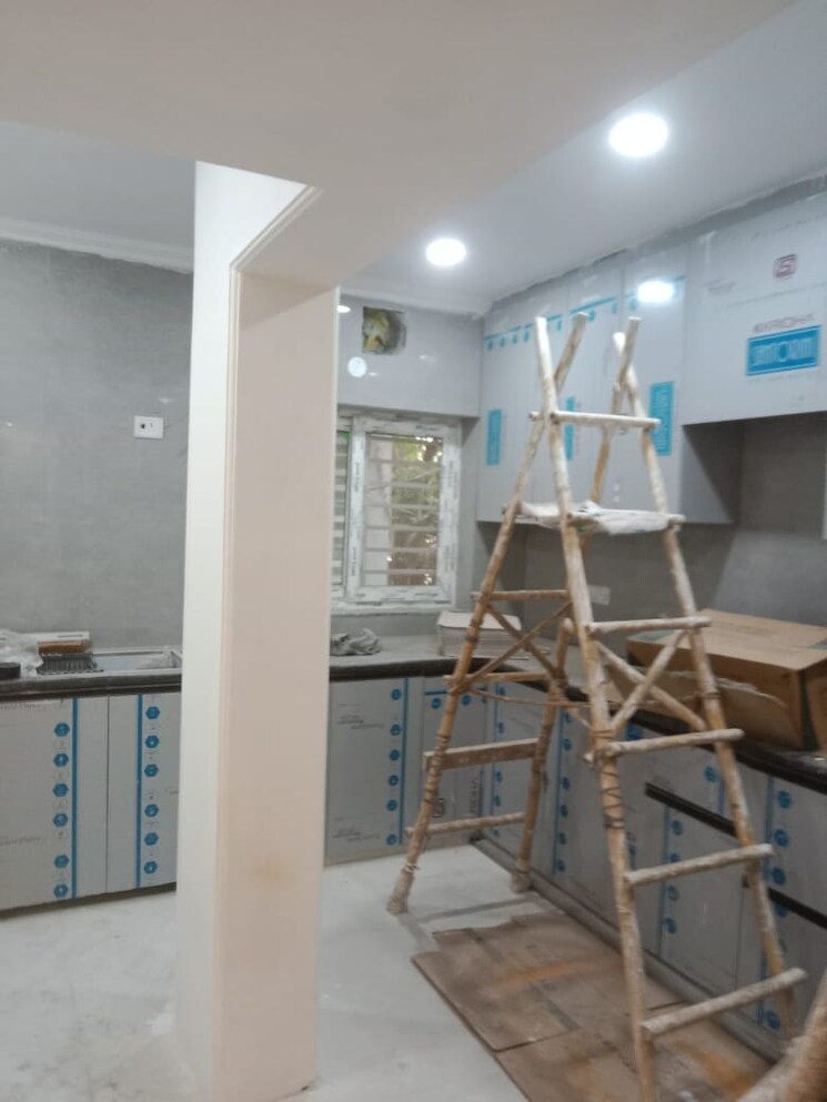 Kitchen, vasant kunj 3 Bedroom 1600 Sq.Ft. Apartment In Vasant Kunj Delhi 8224363