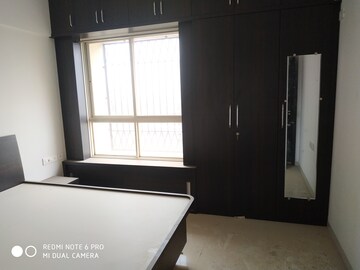 Room in 1.5 BHK Apartment at Nyati Eternity 2 CHS, Undri – for Rent