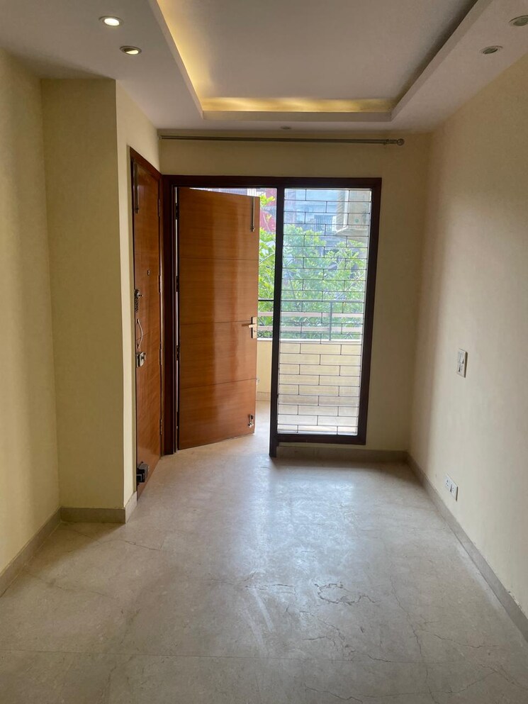 Room, lajpat nagar i 2 Bedroom 900 Sq.Ft. Builder Floor In Lajpat Nagar I Delhi 8224373